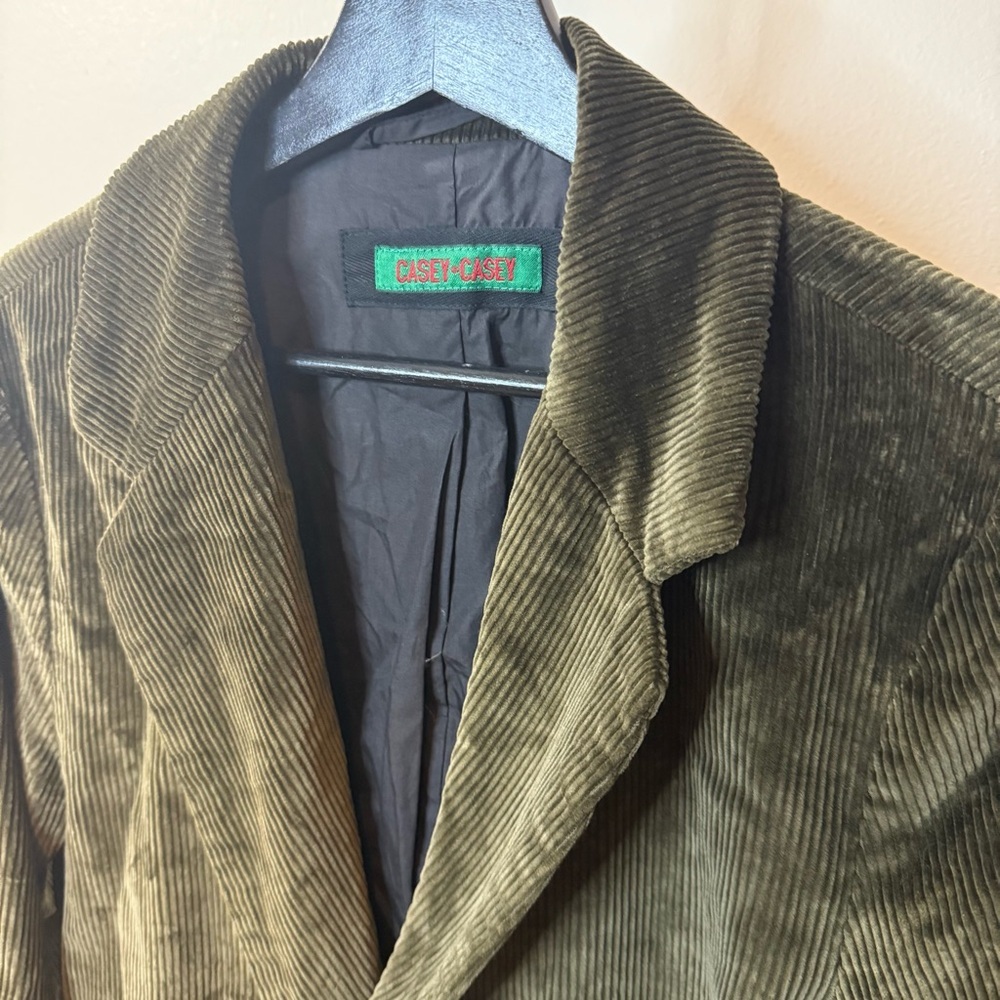 Men's Olive Corduroy Blazer - Picture 2 of 8